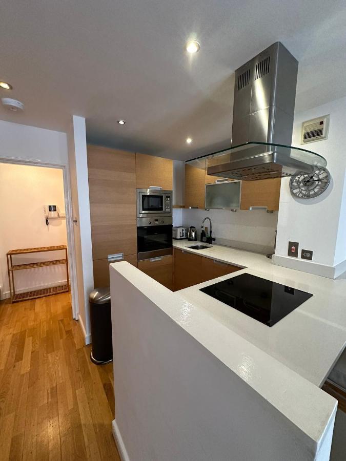 Appartamento Two Br Flat 5 Mins Walk From London Eye G96 Esterno foto
